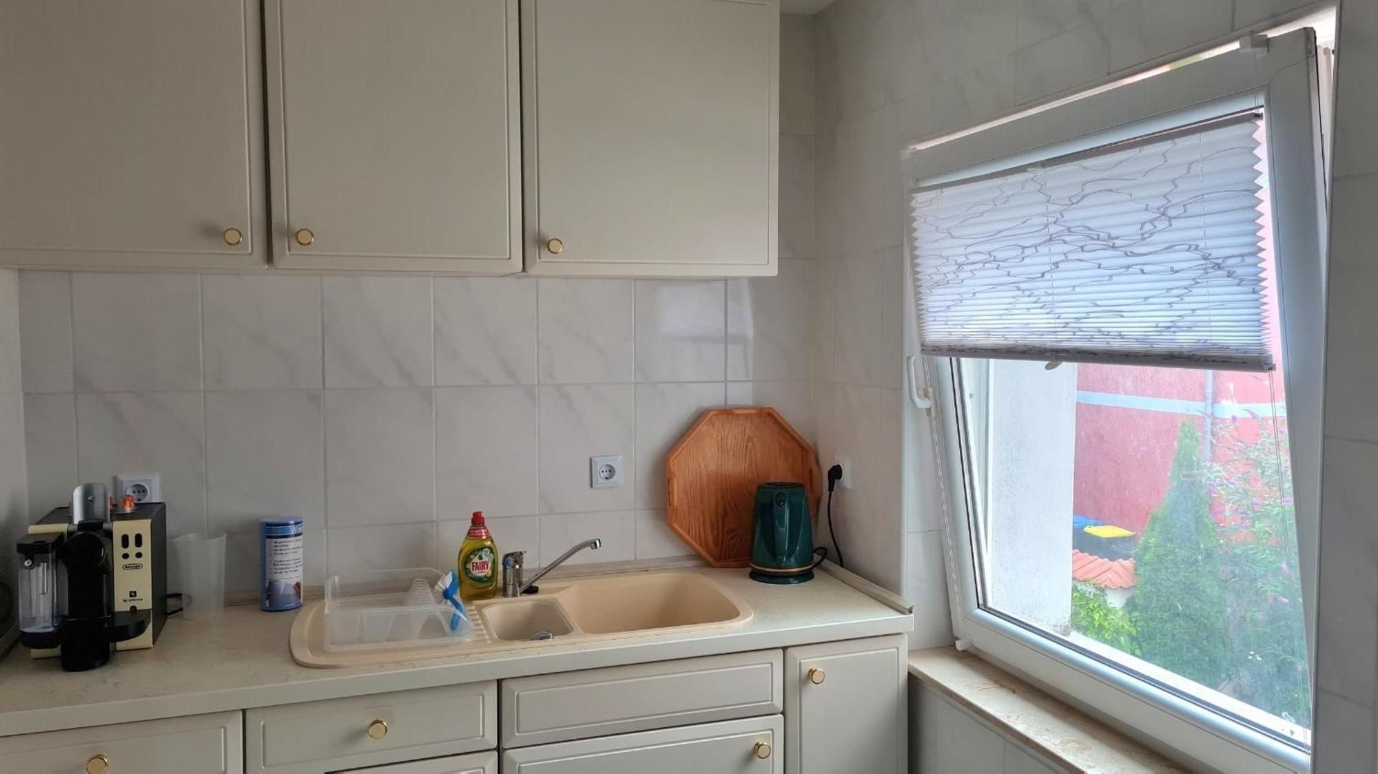 Ferienwohnung Mit Individueller Ausstattung - Jedes Zimmer Ist Anders Эрфурт Экстерьер фото