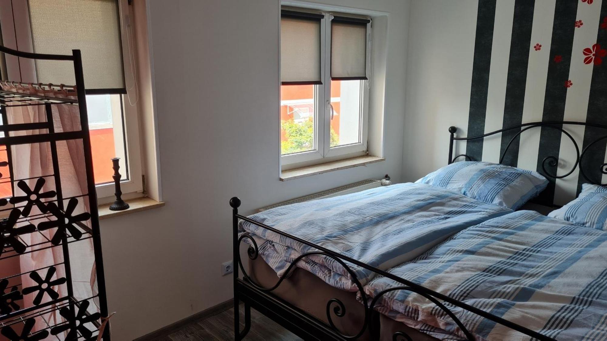 Ferienwohnung Mit Individueller Ausstattung - Jedes Zimmer Ist Anders Эрфурт Экстерьер фото